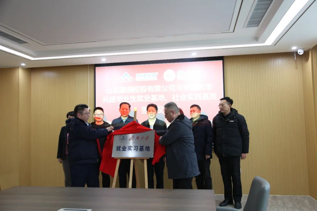 1705912371907142.jpg 1705912371907142.jpg